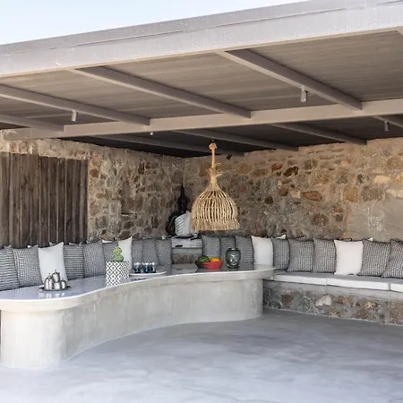 Hotel Makani Ano Mera