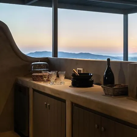 Makani Ано Мера